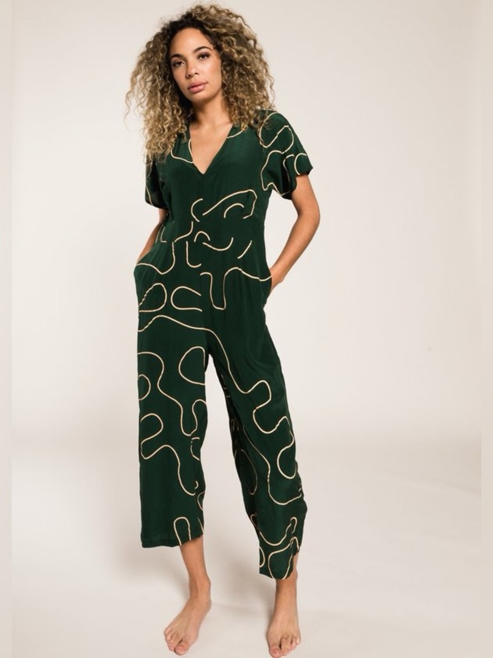 Ali Golden deep v neck silk jumper hunter squiggle XS